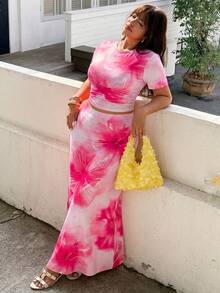 SHEIN EZwear 粉色花卉印花休閒大尺碼女款短袖T恤與裙子兩件套 - 粉色 - 查看 3