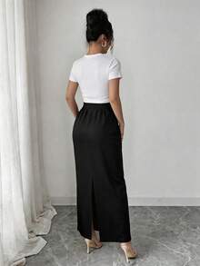SHEIN Clasi Nueva falda de mujer de otoño, ajustada, con cremallera metálica, versátil, con abertura trasera, minimalista, elegante y de clase, para fiesta, noche y oficina, en negro y dorado - Negro - Ver 2