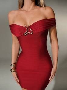 Nuvra Sexy & Elegant Off Shoulder Red Metal Decor Bodycon Mini Dress - Burgundy - View 7