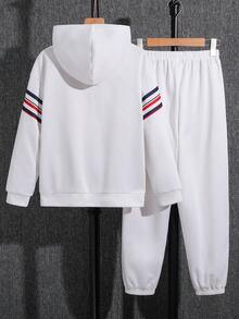 SHEIN 兒童青少年男孩2件套休閒印花寬鬆長袖連帽衛衣，適合秋冬返校穿著 - 白色 - 查看 2