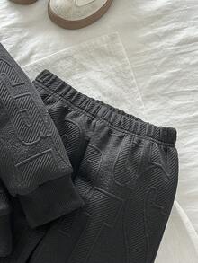 SHEIN 小男孩拼接長袖運動衫與運動長褲休閒日常兩件套 - 黑色 - 查看 7