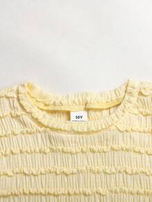 SHEIN 兒童青少年女孩純色奶油黃紋理圓領短袖上衣附內建裙襬 2件套 度假夏季休閒可愛 - 黃色 - 查看 4