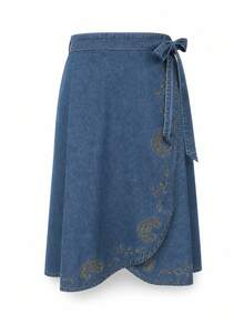 EMERY ROSE Plus Size Women's Casual Everyday Denim Skirt With Cashew Embroidery Pattern - Medium Wash - View 8