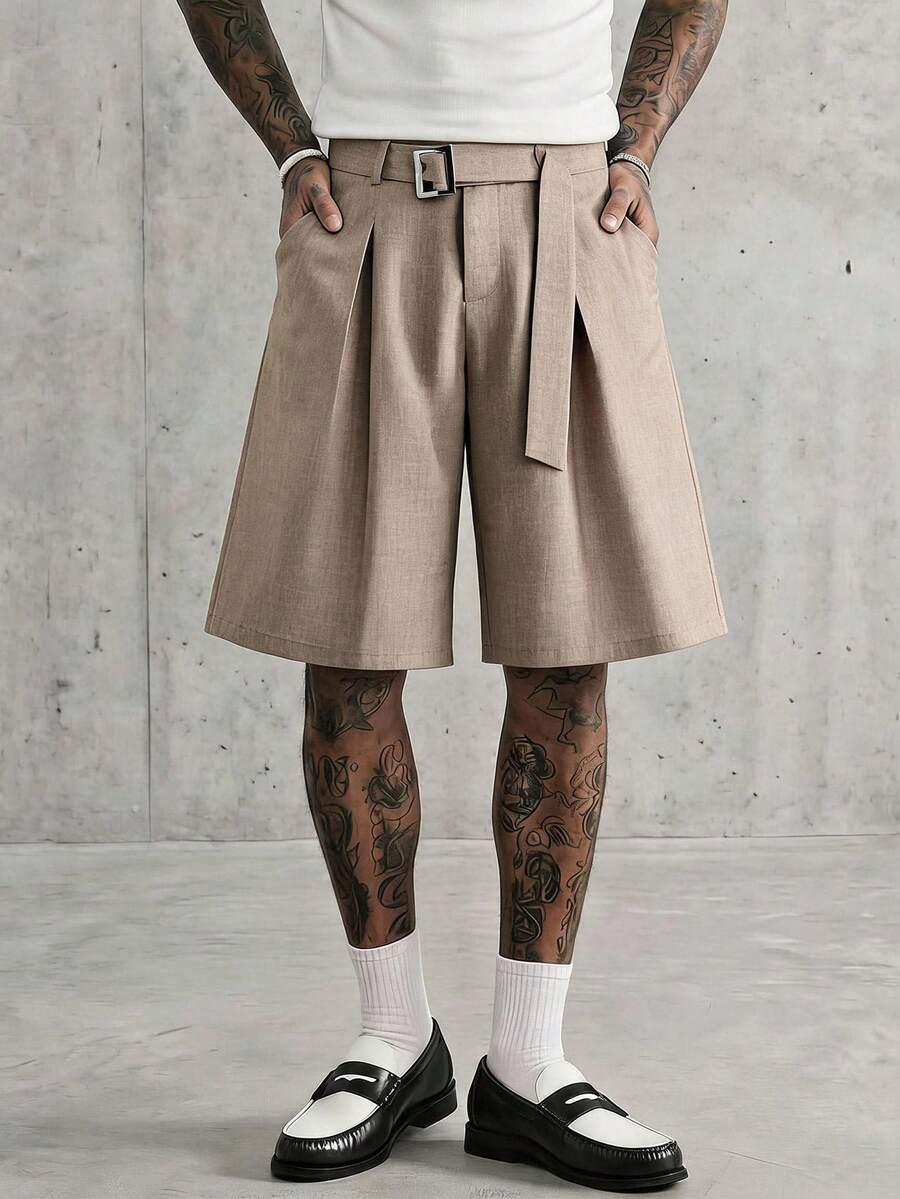 AXEPEAK Pantalones cortos holgados con diseño de hebilla en la cintura y pliegues de unicolor para hombres - Caqui - Ver 1