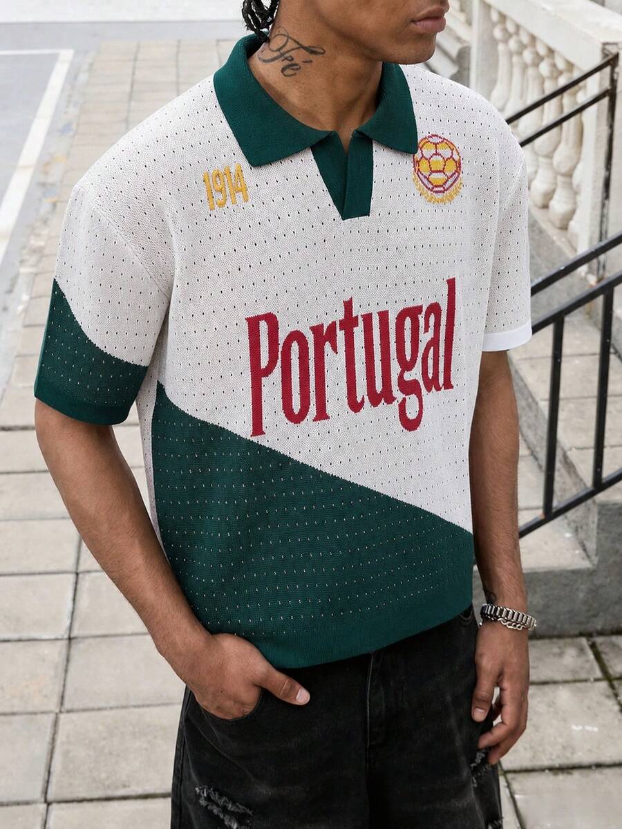 GALLERY FADE Top de punto con bloques de color, patchwork e impresión de letras para hombre - Verde Oscuro - Ver 1