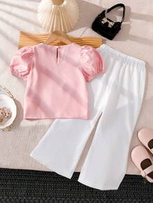 SHEIN 女童夏季短袖兩件套，粉色圓領泡泡袖上衣搭配白色休閒長褲，3D花朵裝飾喇叭褲，時尚百搭休閒慵懶風，適合年輕女孩日常休閒出遊與優雅派對穿著 - 粉色 - 查看 2