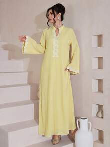 SHEIN Najma Đầm casual dáng rộng cổ đứng nhỏ, vải vân nổi màu vàng nhạt, đính hạt thêu ren viền - Màu vàng - Xem 6