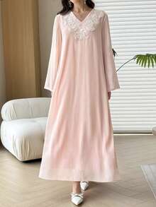 Yasmyna Lightweight Chiffon Wide Cuff Elegant Decorated Women's Arabian Dress - Pink - View 7