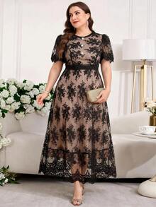 Reflora Plus Size Lace Patchwork Round Neck Elegant Short Sleeve Dress - Black - View 6