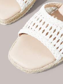Styleloop Damen Keilabsatz Sandalen mit Strohgeflecht, weiße gewebte Oberfläche, Pomessian Stil, geeignet für Musikfestivals, Ausgehen, Urlaub und Alltag - weiß 2 - Übersicht 5