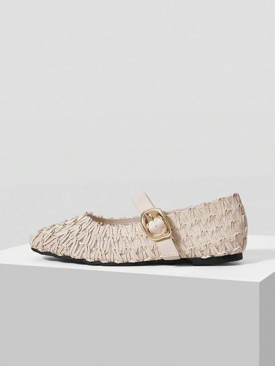 WOMEN  WOVEN RAFFIA SQURE FLATS