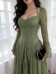Feyla Vestido elegante de encaje de longitud media con cuello de corazón y mangas acampanadas para mujer - Verde - Ver 1