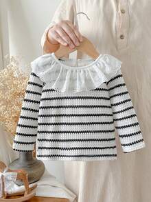 SHEIN Playful Pals 女嬰幼兒 0-3 歲休閒百搭簡約甜美白色純色優雅彈性羅紋針織長袖四季穿著荷葉邊圓領套頭 T 恤上衣，可作為內搭或外穿 - 黑與白 - 查看 3