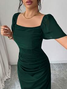 SHEIN Elenzya 深綠色夏季女款短袖方領收腰優雅浪漫精緻洋裝，適合婚禮、晚餐、新娘母親穿著 - 軍綠色 - 查看 4