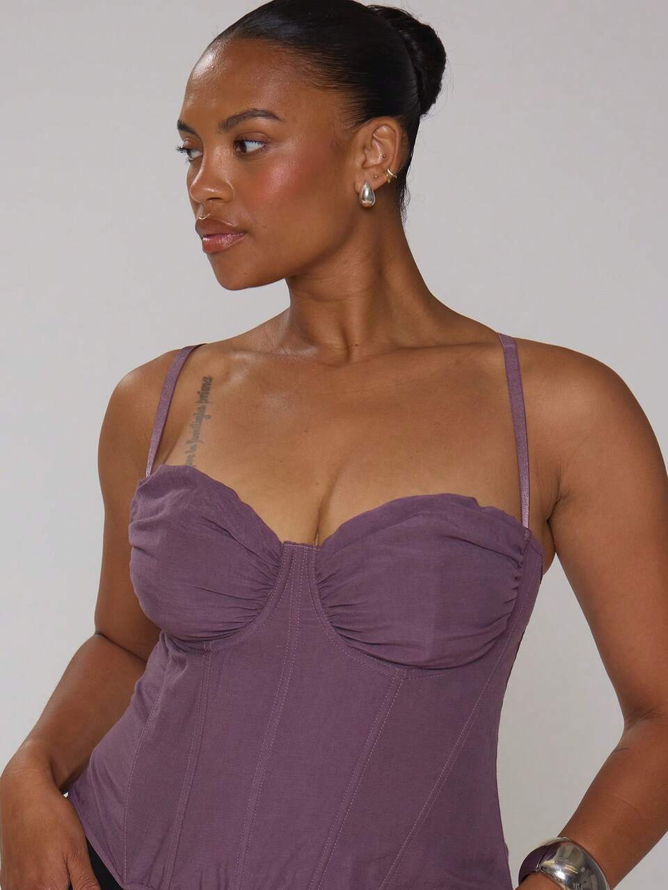 Elegancki dopasowany top na ramiączkach z fiszbinami, tkany, plus size, wiosenny, letni, wakacyjny, świąteczny, wieczorowy, seksowny, Un Roma