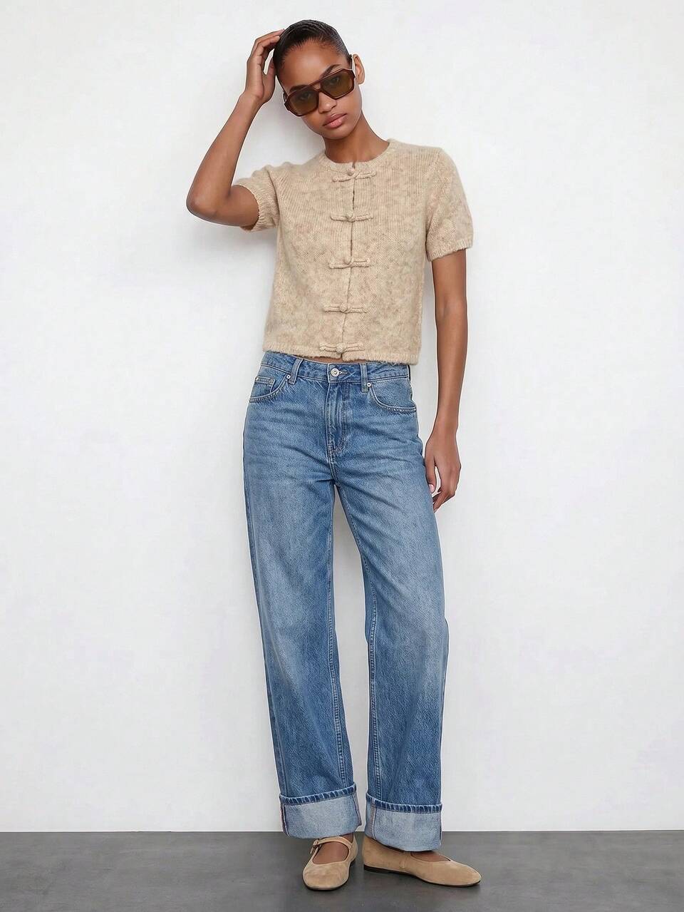 SHEIN Maija 살구색 여성용 니트 가디건, 새로운 동방 개구리 단추 요소, 라운드 넥, 반팔, 크롭 핏, 외출, 출퇴근 및 캐주얼 웨어에 적합한 패셔너블하고 현대적인 버서타일