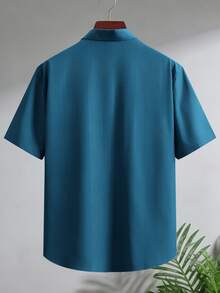 Manfinity Mode Camisa de manga corta casual para ir al trabajo con rayas y abotonadura sencilla para hombre de talla grande - Agua verde azul - Ver 2