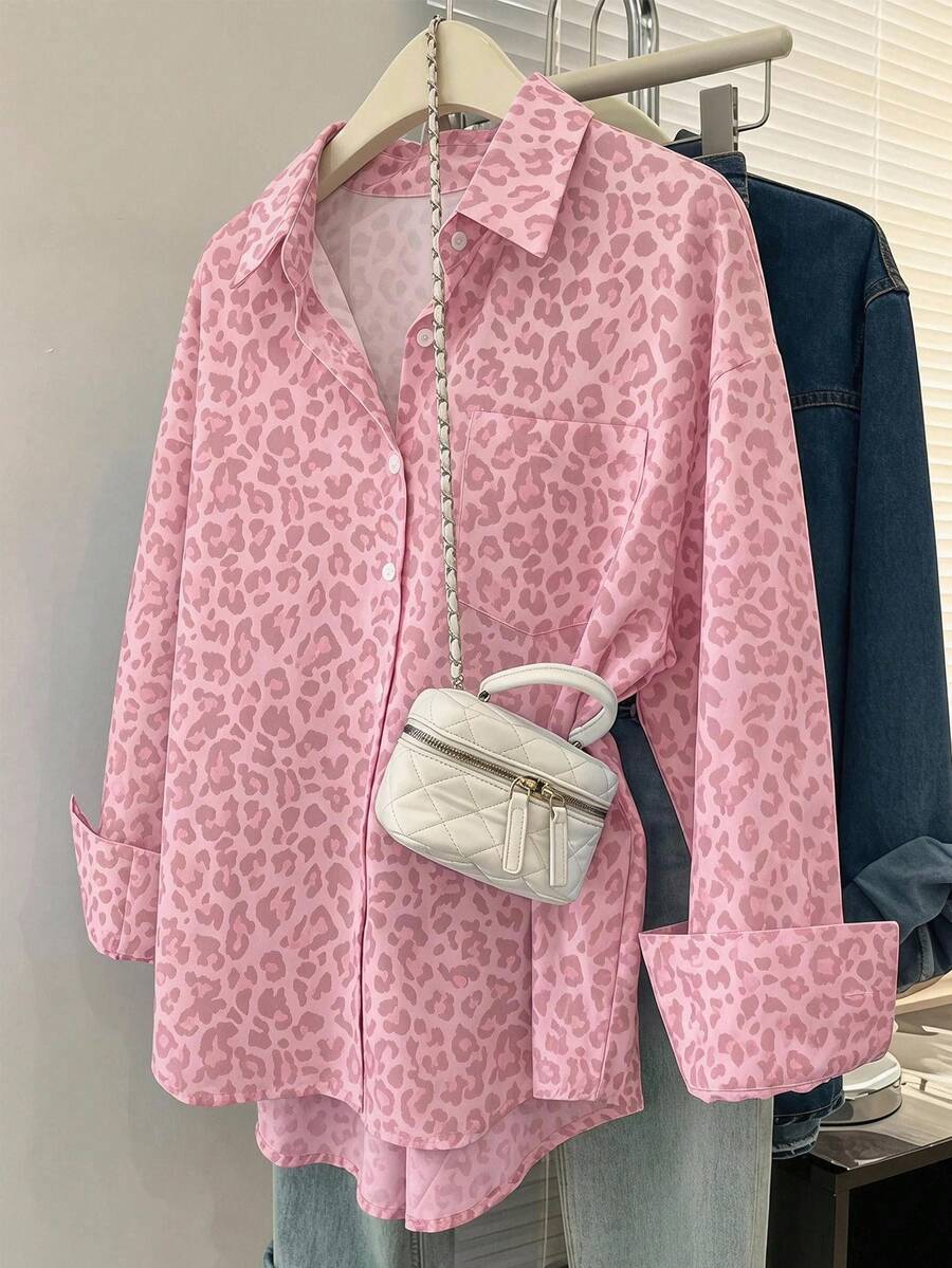 SHEIN 時尚青少年女孩套裝(13-19歲)休閒極簡粉色豹紋長袖鈕扣襯衫,春夏風格,輕量面料,附 Polo 刺繡設計,適合日常上學與休閒外出 - 彩色 - 查看 1