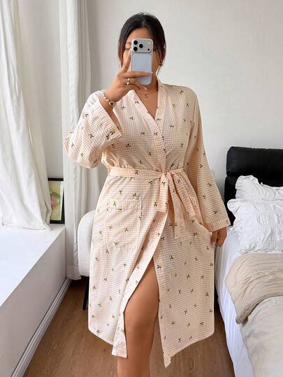 Napfluff CURVE Napfluff CURVE Lemon Plaid Print Bubble Crinkle Plus Size Long Sleeve Nightgown