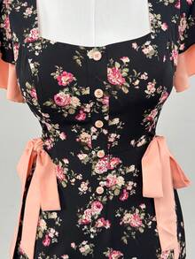 Sweetra Plus Size Spring/Summer Floral Patchwork Tie-Up Elegant Vacation Dress - Black - View 4