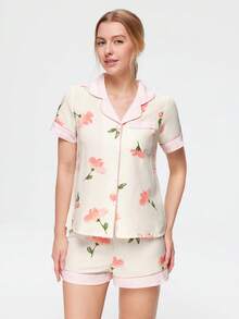 Bonmuse Conjunto de pijama con estampado floral de verano, top de manga corta con solapa y botones elegante y suave, y shorts, conjunto de ropa de dormir y de estar por casa de 2 piezas para mujer - Multicolor - Ver 1