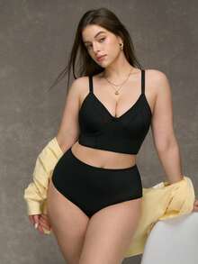 SHEIN Juego De Sujetador Y Camiseta De Tirantes Con Aros De Talla Grande Y Color Sólido - Negro - Ver 3