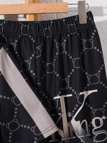 SHEIN 青少年男孩字母印花圓領短袖T恤與長褲休閒套裝 - 彩色 - 查看 3