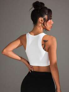 Slayform Women's Criss-Cross Strap Halter Neck Mesh Patchwork Solid Color Sports Bra - White - View 2