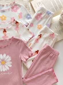SHEIN 【隨機發送1套】女嬰睡衣 春/夏/四季通用 可愛甜美跳舞女孩、花朵、愛心圖案組合印花 波浪飾邊設計 圓領短袖套頭上衣搭配長褲 2件套居家服 1套 - 白色 - 查看 3