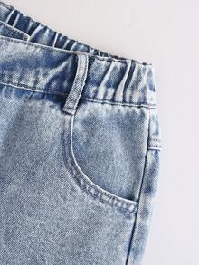 SHEIN Girls' Denim Jeans Y2K Style, Light Blue Vintage Wash, Featuring Bow Embroidery On The Back Pockets; Stylish And Versatile. - Light Wash - View 8