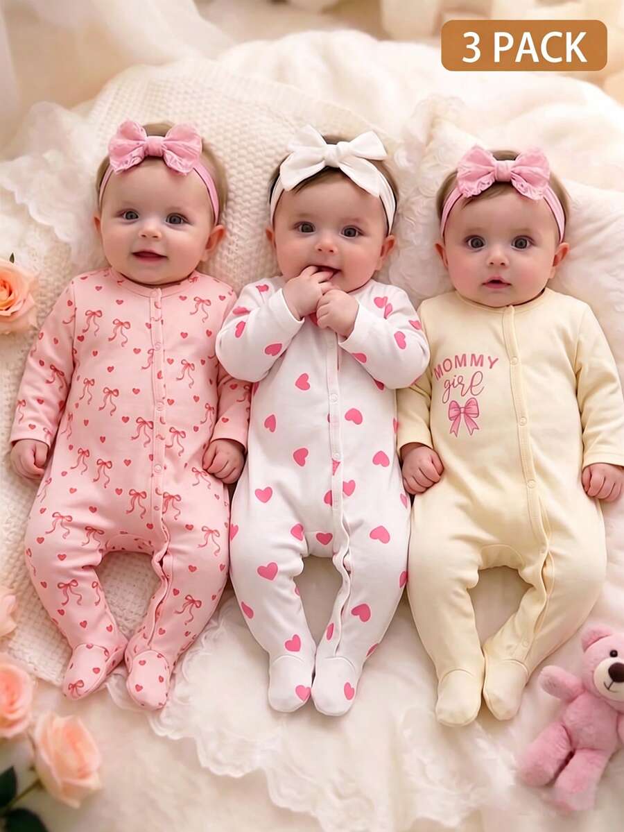 SHEIN 新生兒嬰兒 3 件套可愛粉色夏季連身褲 針織愛心滿版印花 MOMMY 女孩蝴蝶結長袖按扣家庭套裝 - 彩色 - 查看 1