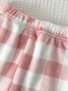 SHEIN Genkimix Kids 2件組秋冬雙面法蘭絨抓絨女嬰可愛粉色熊蝴蝶結刺繡長袖上衣與粉色格紋加厚長褲家居服套裝 - 粉色 - 查看 10