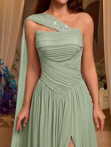 Glamrae Elegant And Luxurious Chiffon Pleated Craftsmanship, Hand-Decorated With Diamonds, Boat Neck With Flowing Sequins And Extra-Large Flared Skirt Trailing, Women's Formal Evening Gown - Mint Green - View 5