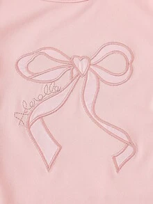 SHEIN Playful Pals 2件組少女粉色蝴蝶結刺繡彈性圓領短袖T恤 + 彈性腰水洗藍色牛仔裙褲，休閒可愛甜美韓風套裝，適合夏季日常穿著、上學、購物、公園野餐、遊樂園、度假等場合 - 粉色 - 查看 10