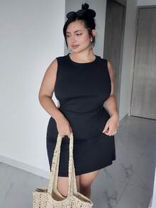 Hourglow Plus Size Black Knitted Sleeveless Dress, For Hourglass Body Shape - Black - View 5