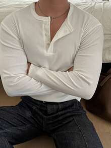 DAZY Men's White Ribbed Fabric Long Sleeve Crew Neck Half-Button Solid Color T-Shirt - White - View 5