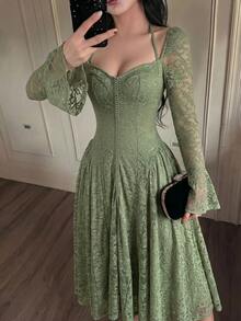 Feyla Vestido elegante de encaje de longitud media con cuello de corazón y mangas acampanadas para mujer - Verde - Ver 5