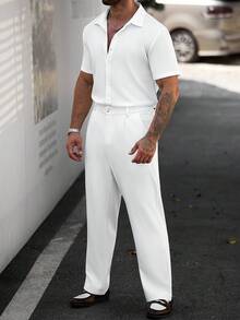 Manfinity CasualCool 男士純色單排扣短袖襯衫與口袋長褲套裝 - 白色 - 查看 4