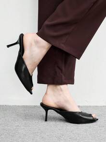 CUCCOO BIZCHIC 女款春夏新款經典職場簡約百搭浪漫性感尖頭穆勒高跟涼鞋 - 黑色 - 查看 4