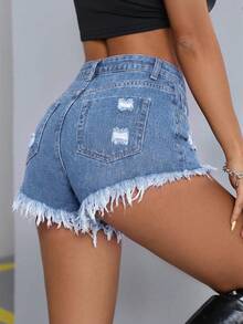 SHEIN PETITE 女款休閒日常牛仔短褲，附口袋、鈕扣、破洞設計與毛邊下擺 - 淺色水洗藍 - 查看 2