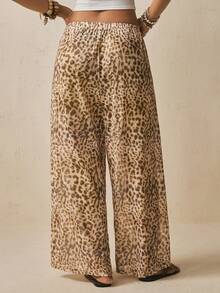 Freevana Celana Panjang Gaya Liburan Pantai Boho Seksi Motif Leopard dengan Tali Serut dan Potongan Lebar, Model Longgar dan Menutupi Tubuh - MultiWarna - View 2