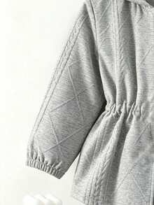 SHEIN Elladie kids 少女連帽外套，休閒可愛學院風復古連帽衫，秋冬開學季戶外運動日常穿搭，舒適保暖外套 - 灰色 - 查看 4