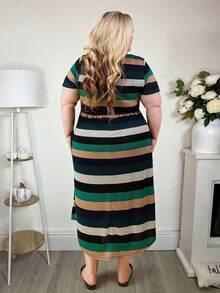 Hourglow SHEINLUNE Damen Große Größen gestreiftes Kurzarm Strick Lässig Kleid, Urlaubsoutfits Frau, Bescheidene Kleider für Frauen, für Sanduhr-Körperform elegant - Grün - Übersicht 2