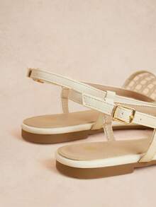 Rosivie Off-White 方頭網格鏤空扣環通勤百搭平底女款涼鞋 - 奶白 - 查看 10