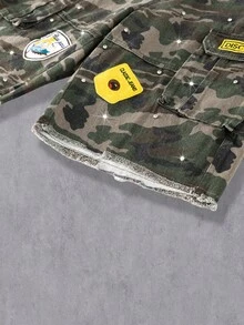 Manfinity EMRG 男士大尺碼水鑽迷彩印花貼袋牛仔短褲 - 軍綠色 - 查看 7