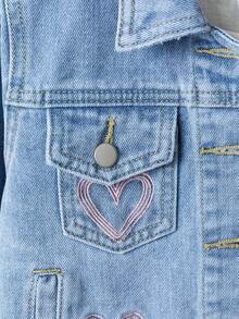 SHEIN Denimly 女孩時尚戶外百搭休閒學院風可愛花朵彩虹蝴蝶結字母愛心印花牛仔夾克外套，翻領水洗牛仔長袖 - 藍色 - 查看 6