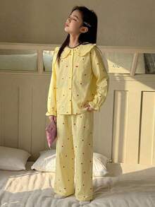 DAZY Conjunto de ropa de descanso para niña preadolescente con estampado de corazones en todo el Body y ribete en contraste, ropa de otoño - Amarillo - Ver 4