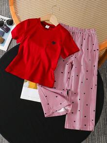 Girls 2-Piece Set, Basic Casual Slouchy Solid Color Outfit, Heart Print, Side Patchwork Design, Round Neck Short Sleeve T-Shirt, Paired With Heart Pattern Red Striped Textured Fabric Straight Leg Pants Set, Suitable For Daily/Outing Occasions, Spring Summer/All Season Style, Children's Daily Comfortable Summer Outfit, Girls Wear - Red - View 7