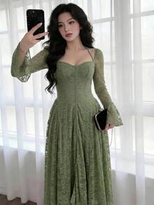 Feyla Vestido elegante de encaje de longitud media con cuello de corazón y mangas acampanadas para mujer - Verde - Ver 6
