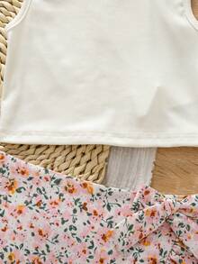 Emery Rose Kids Emery Rose Kids 少女純色圓領無袖T恤與花卉荷葉邊裙時尚套裝 - 粉色 - 查看 9
